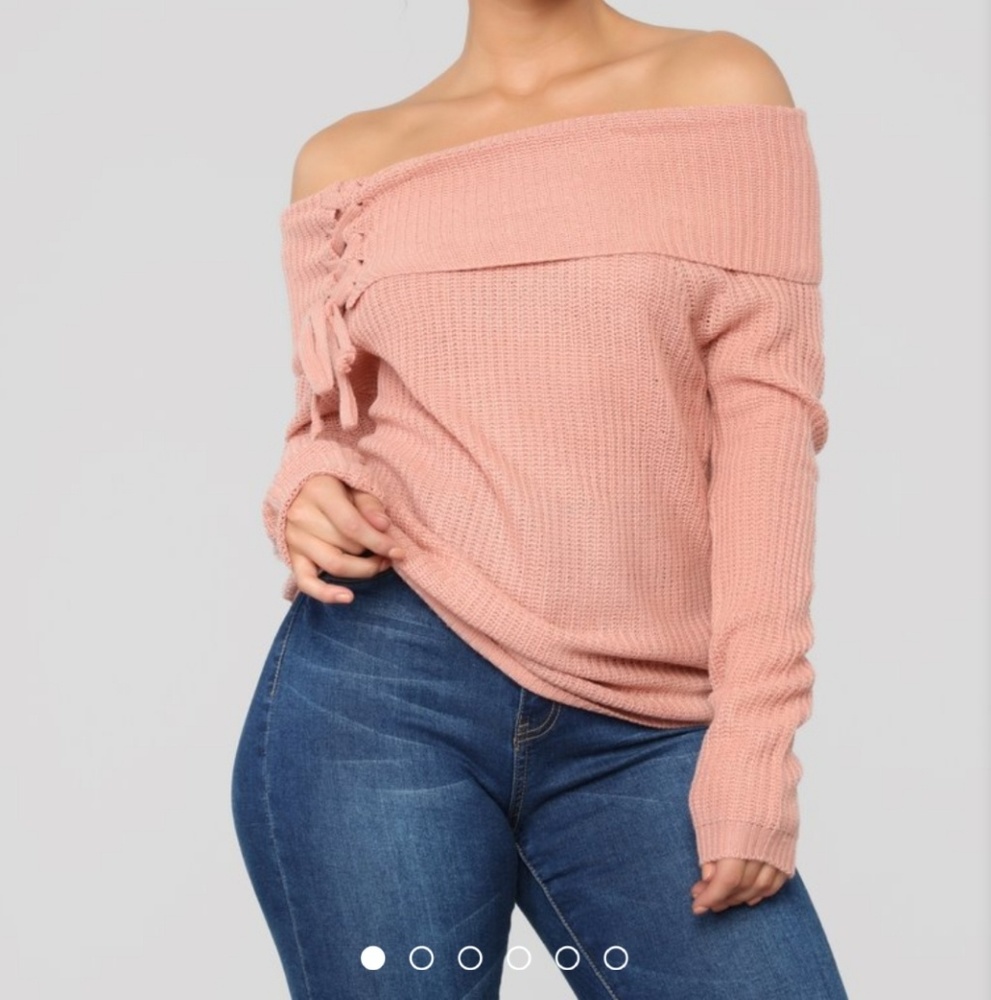 Knit Shoulder Sweater!!